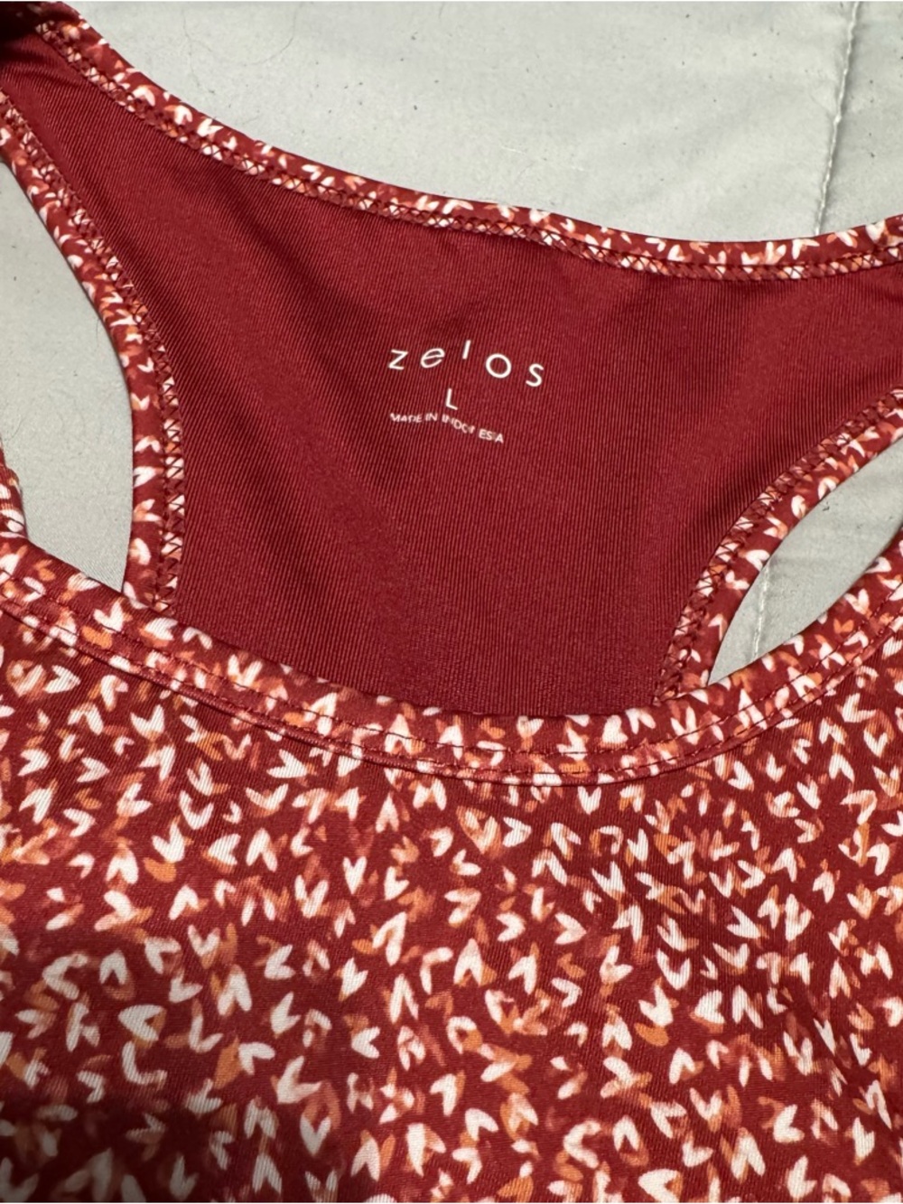ZELOS sports bra and active shorts set - Picture 2 of 5